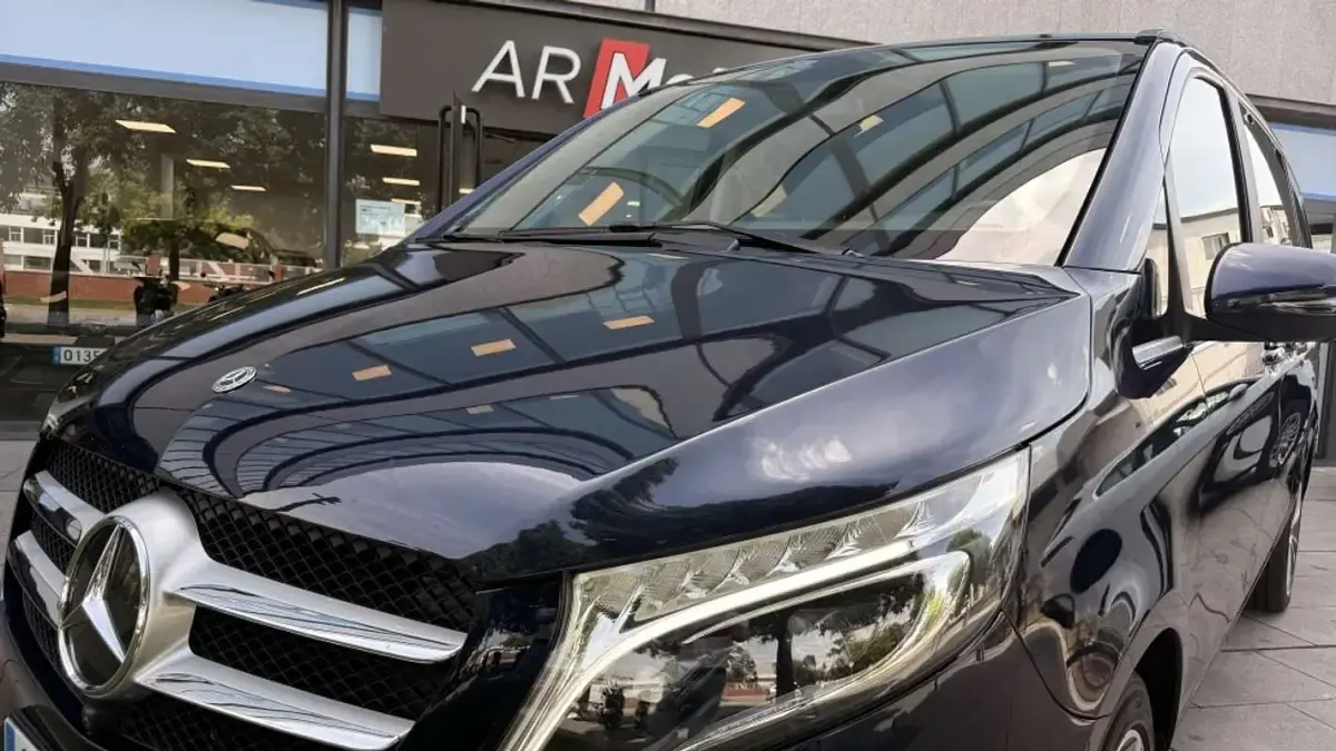 Usado Mercedes V250 Avantgarde 190 CV (139 kW) 2021 Azul Monovolumen