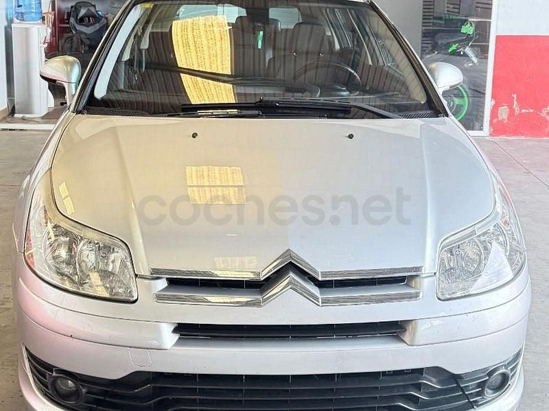 Usado Citroën C4 Exclusive 110 CV (80 kW) 2005 Gris / plata Berlina