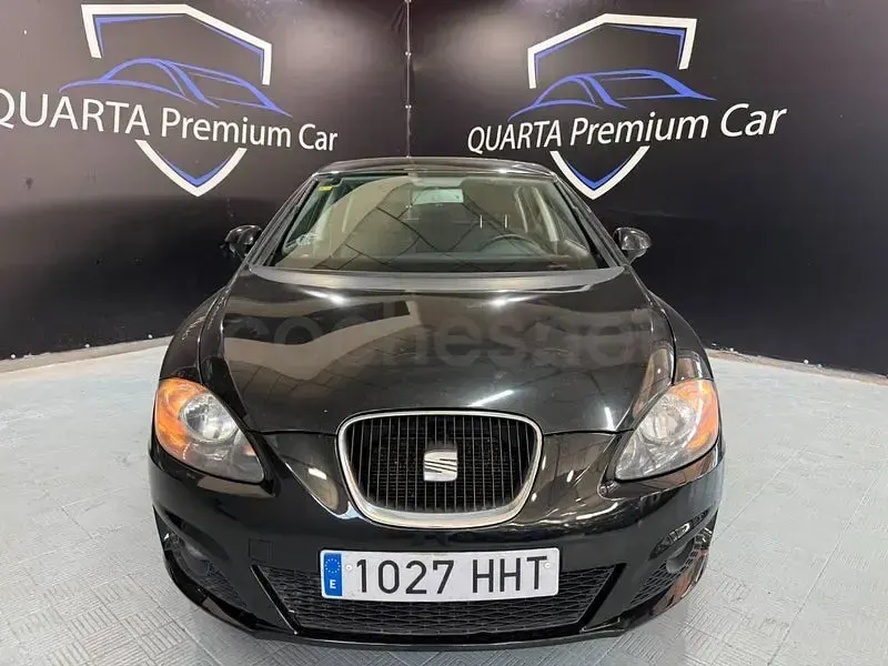 Usado Seat Leon Copa 105 CV (77 kW) 2011 Negro Utilitario
