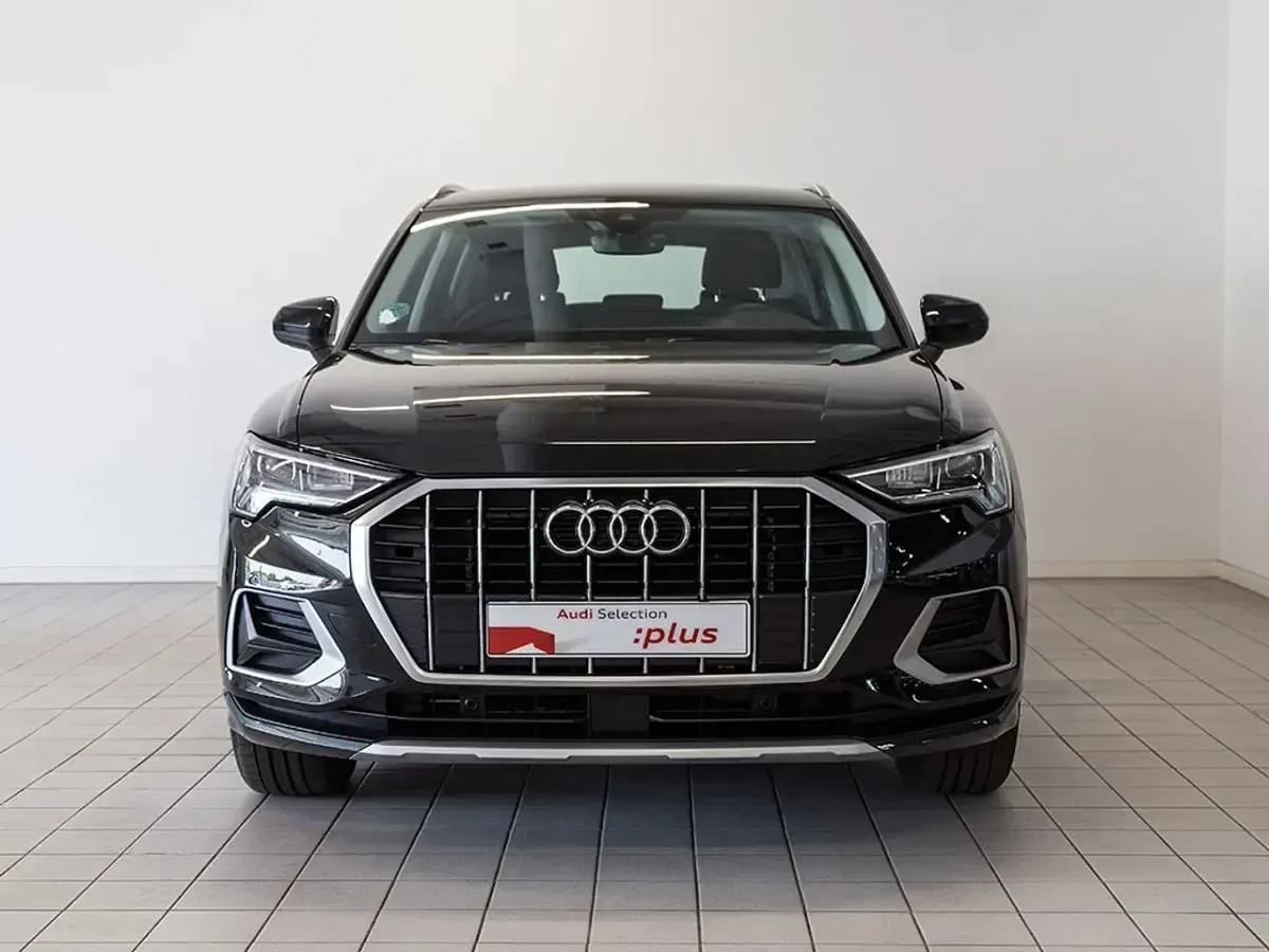 Usado Audi Q3 Advanced Plus 150 CV (110 kW) 2019 Negro negro SUV