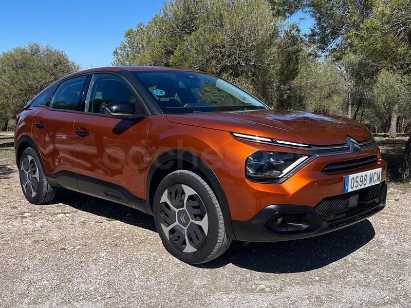 Usado Citroën C4 Feel 131 CV (96 kW) 2023 Marrón SUV