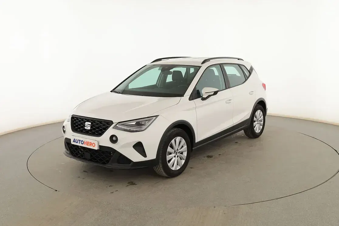 Usado Seat Arona Style 110 CV (80 kW) 2021 SUV