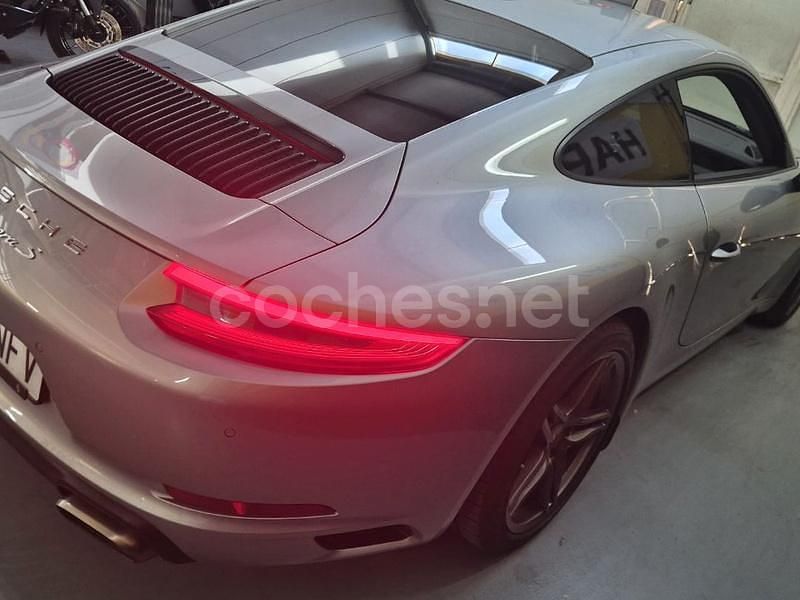 Usado Porsche 911 Carrera 370 CV (272 kW) 2018 Gris / plata Coupe