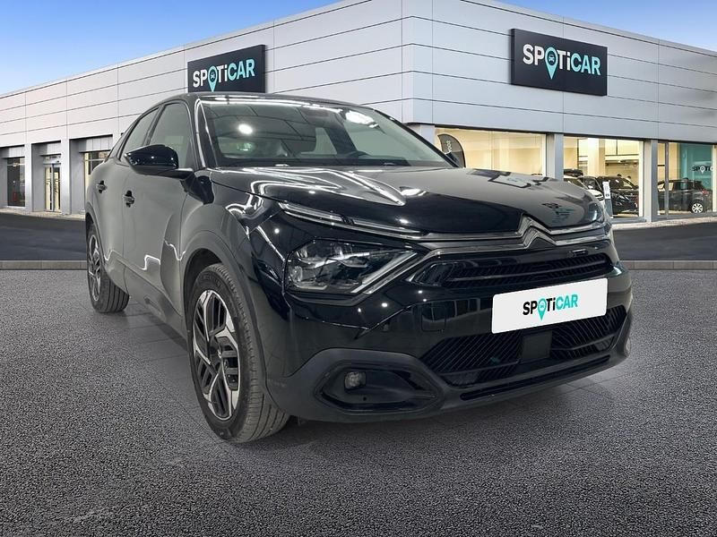 Usado Citroën C4 Feel 131 CV (96 kW) 2023 Negro SUV