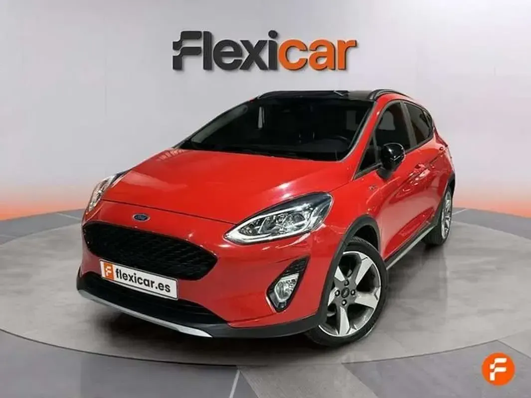 Usado Ford Fiesta Trend 101 CV (74 kW) 2019 Rojo Utilitario