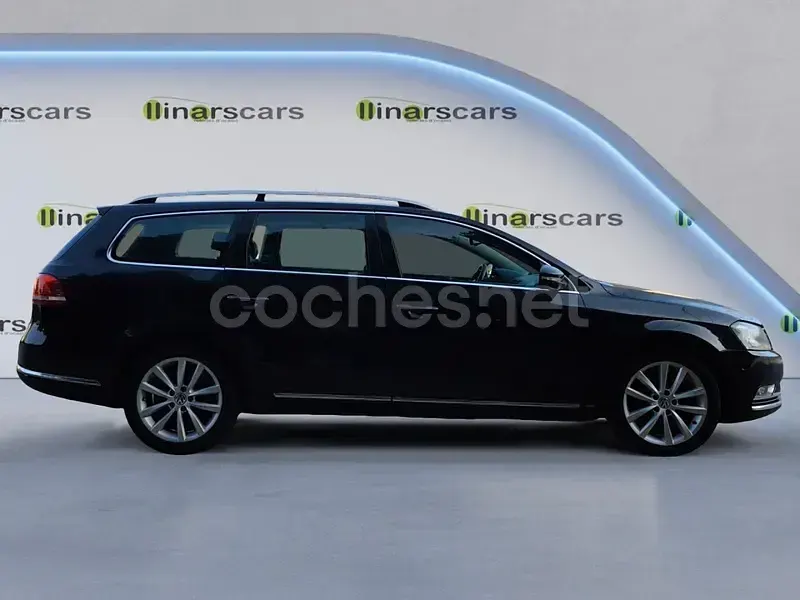 Usado VW Passat Exclusive 140 CV (102 kW) 2014 Negro Familiar