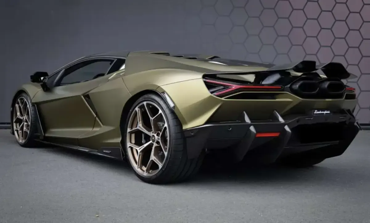 Nuevo Lamborghini Revuelto 1016 CV (747 kW) 2026 Coupe