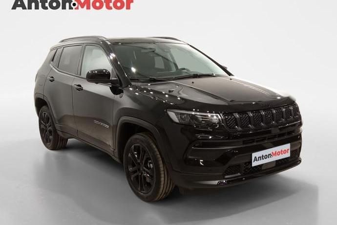 Nuevo Jeep Compass North 131 CV (96 kW) 2025 Negro SUV