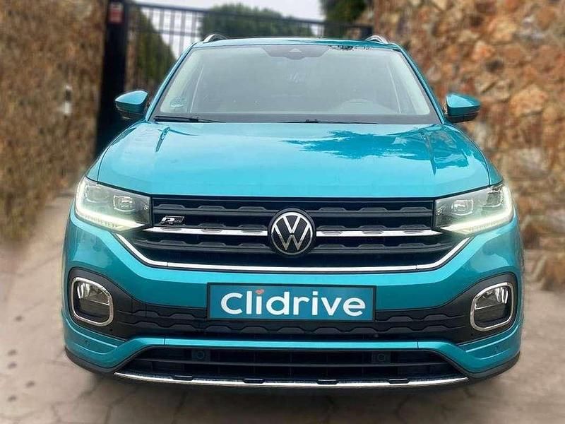 Usado VW T-Cross Advance 110 CV (80 kW) 2023 Verde SUV