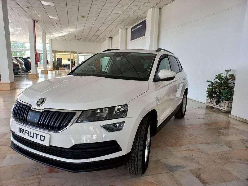 Usado Skoda Karoq Ambition 150 HP (110 kW) 2019 Branco SUV