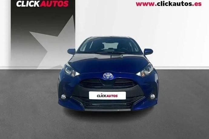Käytetty Toyota Yaris Hybrid Active 116 HP (85 kW) 2025