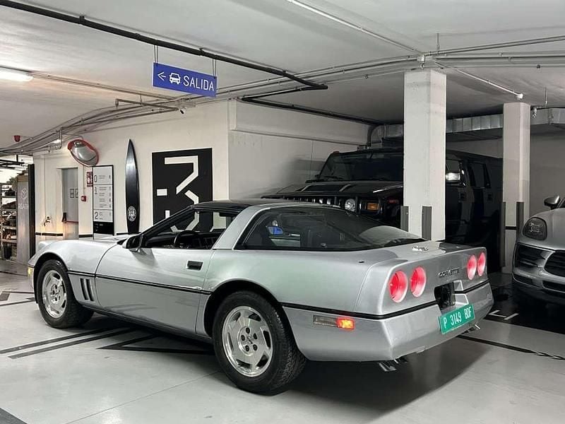 Usado Chevrolet Corvette 208 HP (152 kW) 1984 Prateado Cabrios