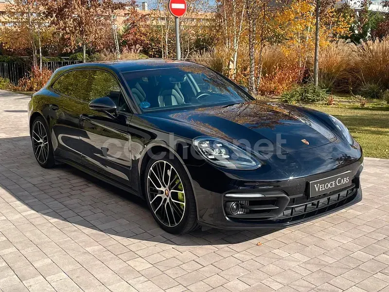 Usado Porsche Panamera Platinum Edition 462 CV (339 kW) 2022 Negro Utilitario