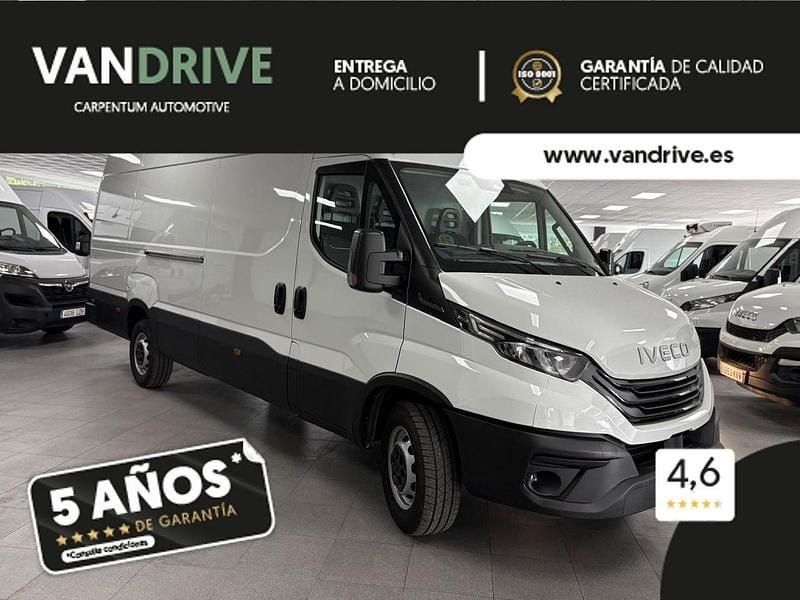 Usado Iveco Daily 160 CV (117 kW) 2025 Blanco Berlina