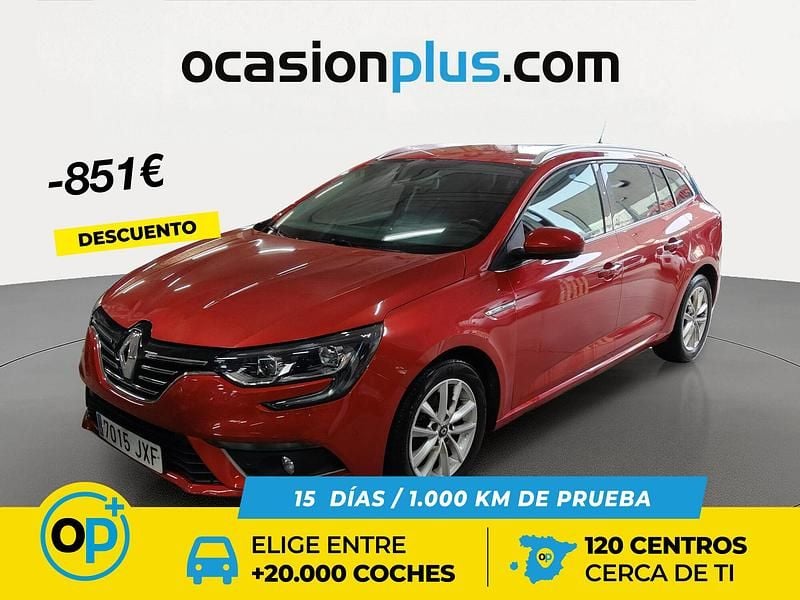 Usado Renault Mégane GrandTour Zen 130 CV (95 kW) 2017 Rojo Familiar