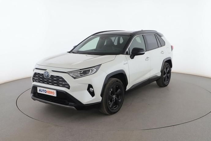 Blanco Usado 2020 Toyota RAV4 Hybrid SUV | 31.799 € (Un poco caro) - Imagen 1/3