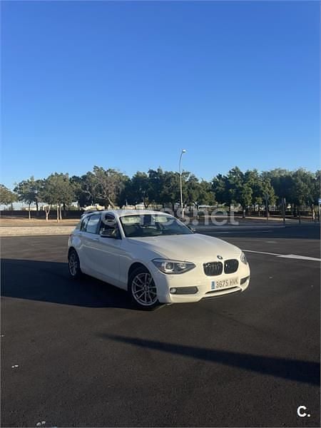 Usado BMW 116 116 CV (85 kW) 2014 Blanco Utilitario