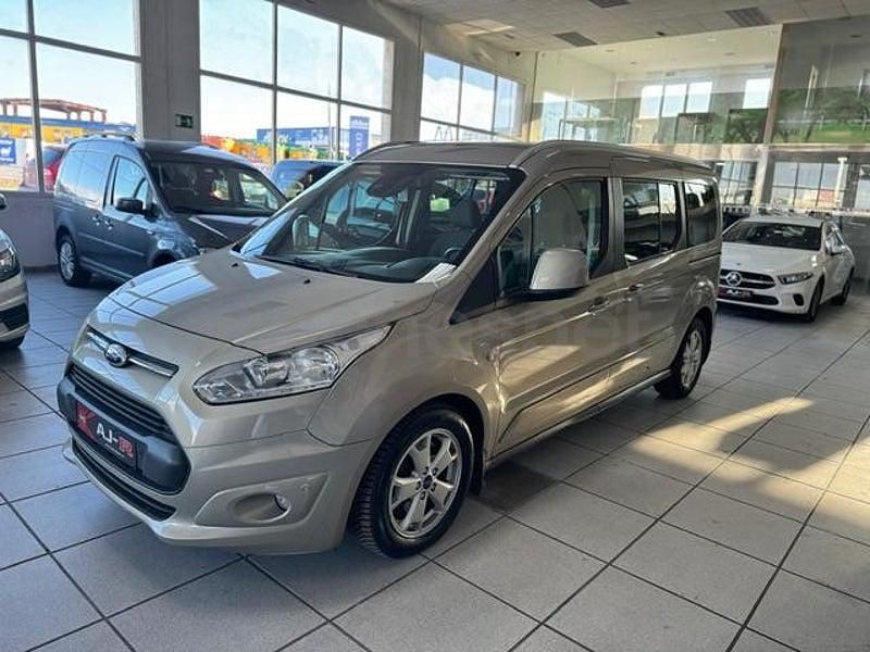 Usado Ford Tourneo Connect Titanium 120 CV (88 kW) 2016 Beige Monovolumen