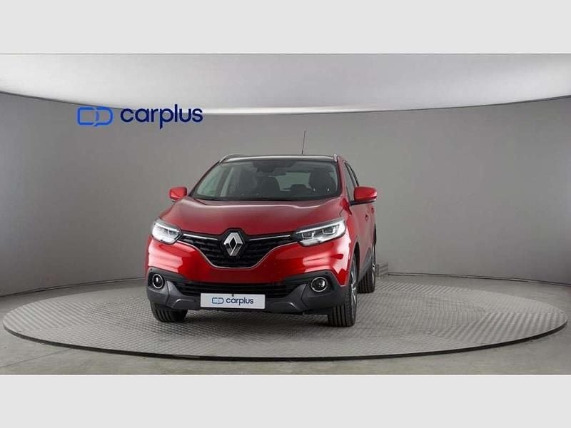 Usado Renault Kadjar Zen 132 CV (97 kW) 2016 Rojo SUV