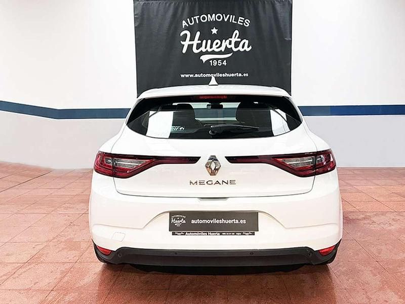 Usado Renault Mégane IV Intens 132 CV (97 kW) 2016 Blanco Utilitario
