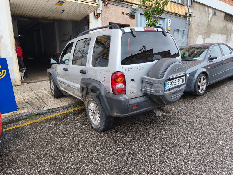 Usado Jeep Cherokee Sport 143 CV (105 kW) 2001 Gris / plata SUV