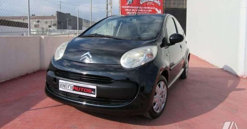 Negro Usado 2007 Citroën C1 Utilitario | 3990 € (Precio justo) - Imagen 1/4