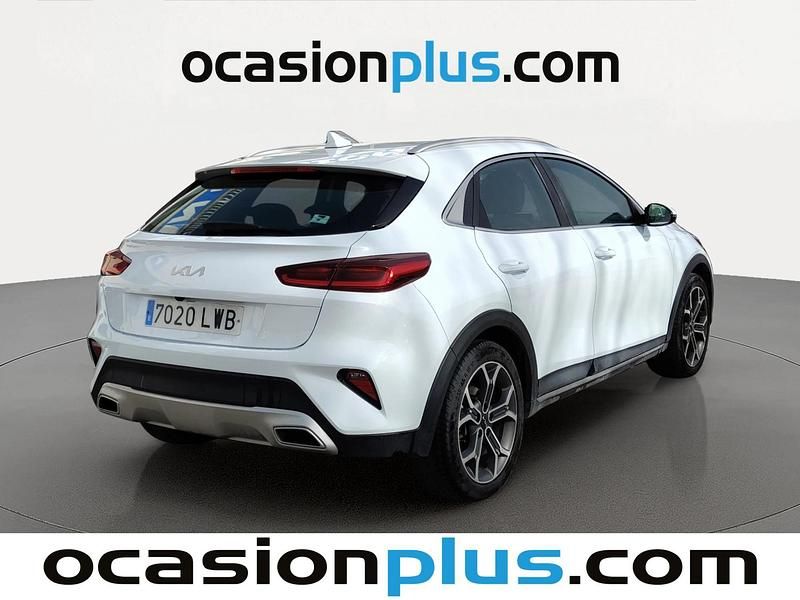 Usado Kia XCeed 120 CV (88 kW) 2022 Blanco SUV
