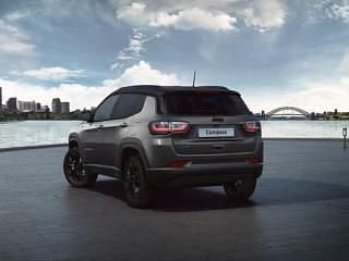 Nuevo Jeep Compass North 241 CV (177 kW) 2026 Gris SUV