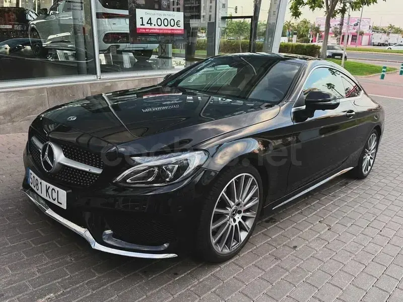 Usado Mercedes C220 170 CV (125 kW) 2017 Negro Coupe