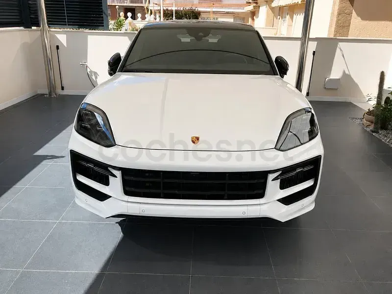 Usado Porsche Cayenne 470 CV (345 kW) 2024 Blanco SUV
