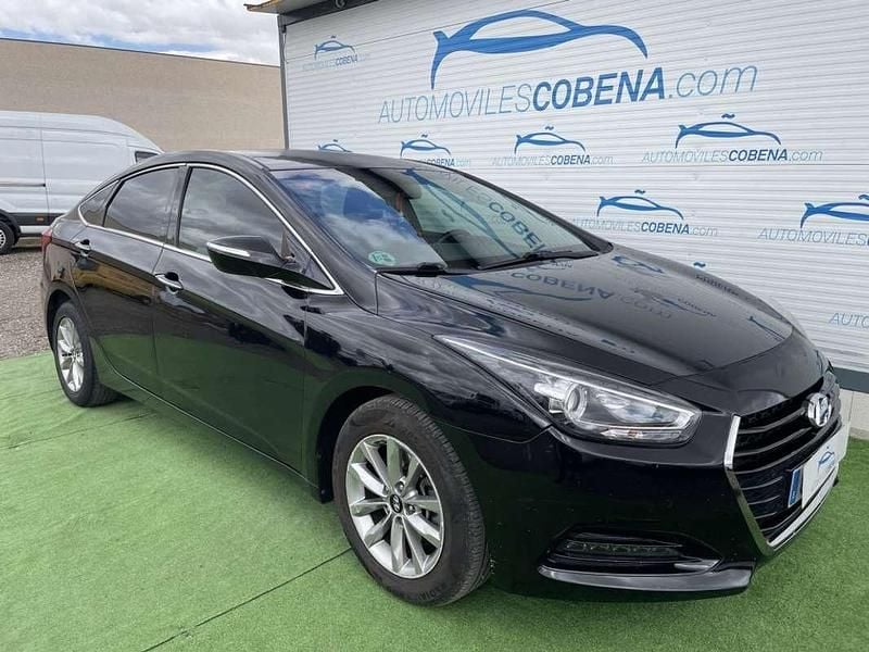 Negro Usado 2016 Hyundai i40 Berlina | 5500 € (Precio justo) - Imagen 1/4