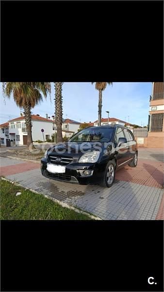 Usado Kia Carens 140 CV (102 kW) 2009 Negro Monovolumen