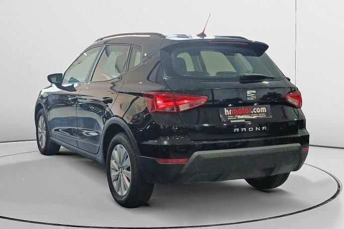 Usado Seat Arona Style 110 CV (80 kW) 2021 SUV