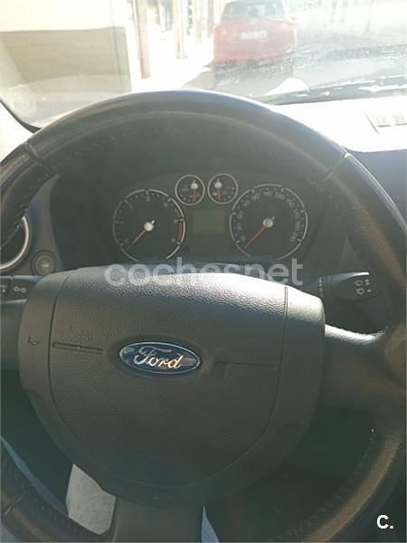 Usado Ford Fusion 68 CV (50 kW) 2007 Gris / plata Berlina