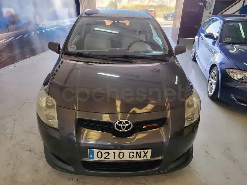 Usado Toyota Auris Sport 177 CV (130 kW) 2009 Gris / plata Utilitario