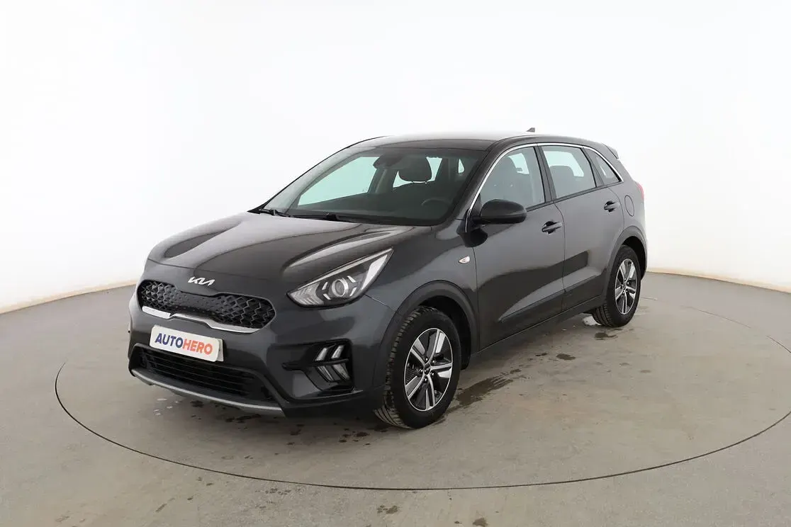 Begagnad Kia Niro 141 HK (103 kW) 2022 SUV
