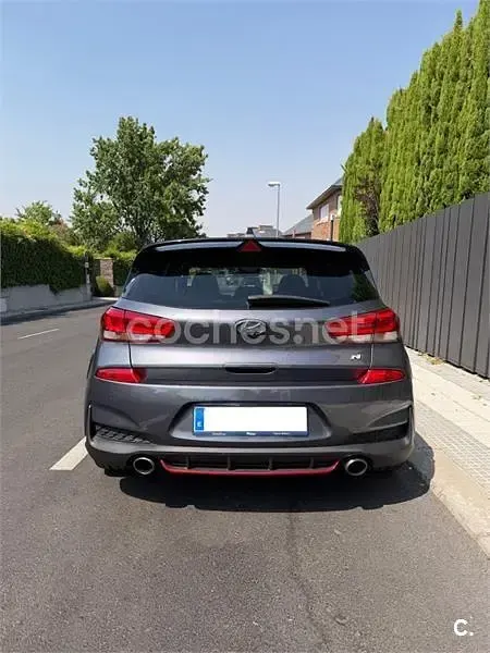 Usado Hyundai i30 N Performance 275 CV (202 kW) 2018 Gris / plata Berlina