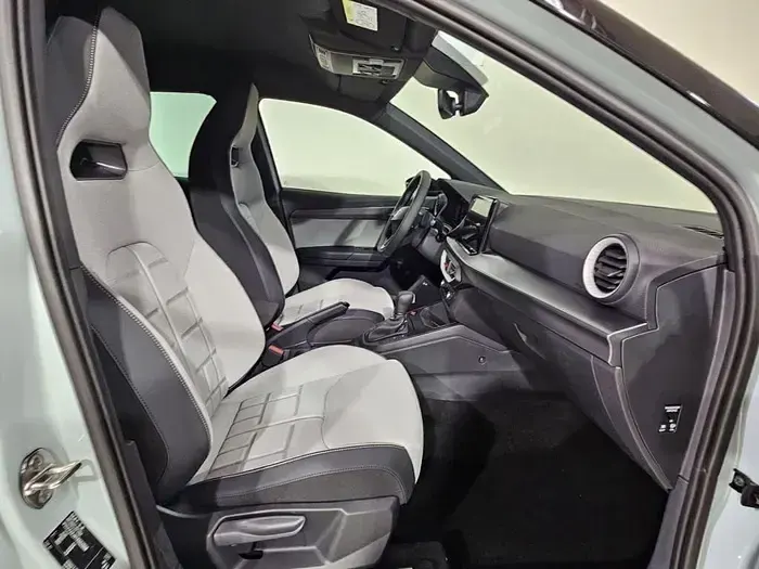 Nuevo Seat Arona FR 150 CV (110 kW) 2026 Verde SUV