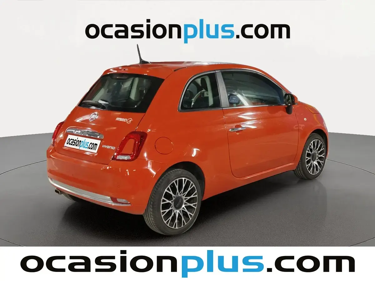 Usado Fiat 500 Dolcevita 71 CV (52 kW) 2024 Naranja Utilitario