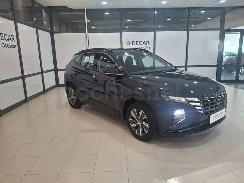 Usado Hyundai Tucson 150 CV (110 kW) 2022 Gris / plata SUV