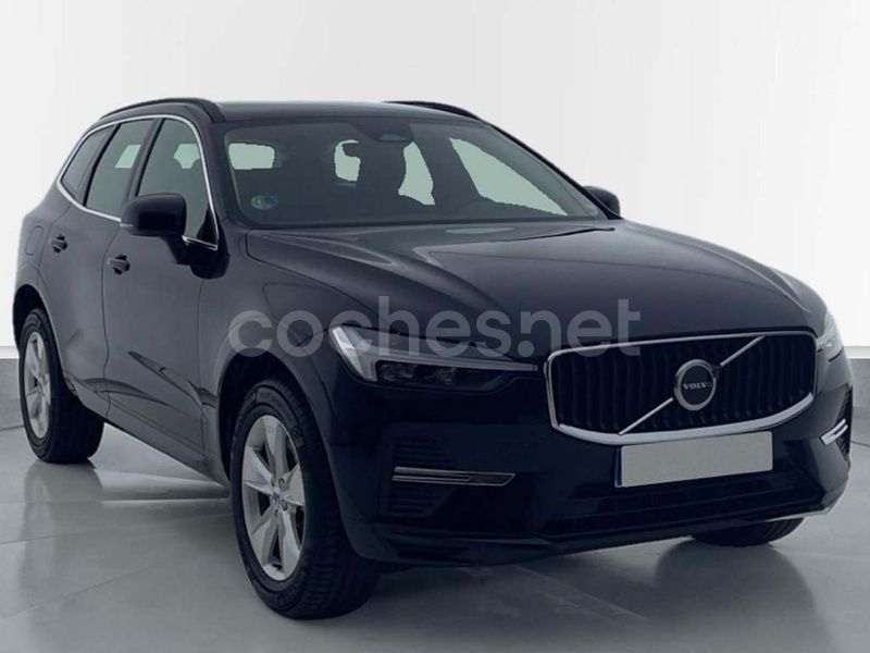 Negro Usado 2023 Volvo XC60 Core SUV | 43.900 € (Un poco caro) - Imagen 1/4