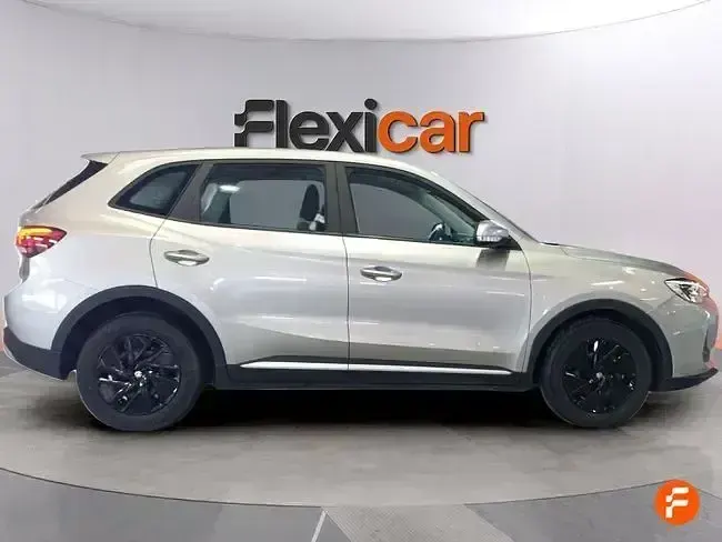 Usado MG ZS Comfort 197 CV (144 kW) 2025 Gris SUV