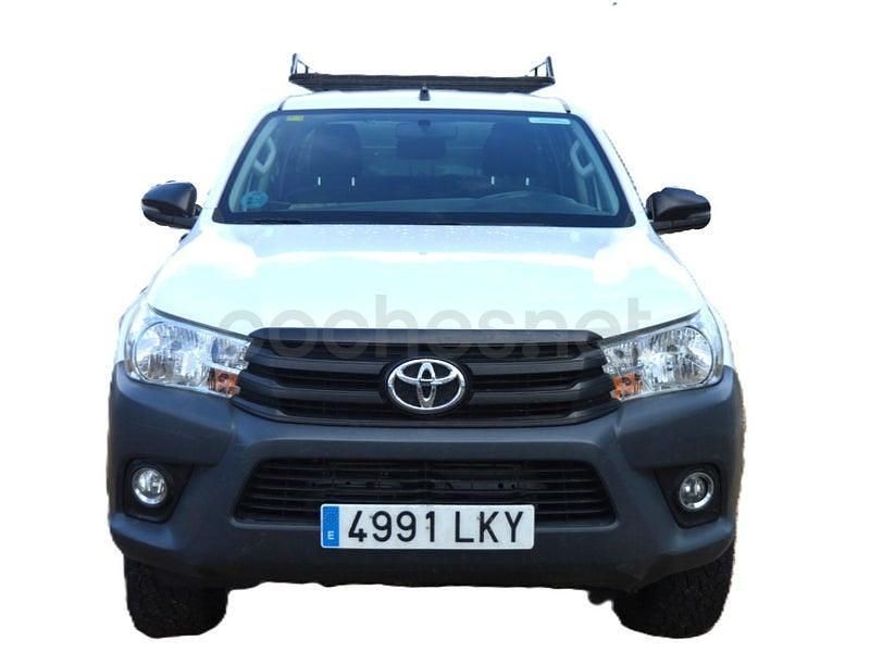 Usado Toyota HiLux 150 CV (110 kW) 2021 Blanco Pickup/Camioneta