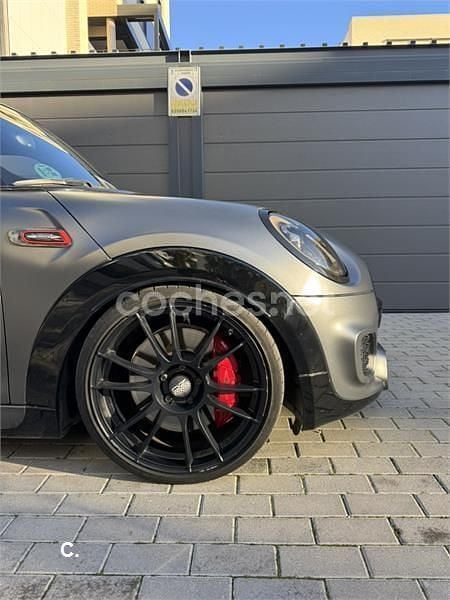 Usado Mini John Cooper Works 231 CV (169 kW) 2017 Gris / plata Utilitario