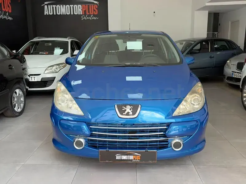 Usado Peugeot 307 110 CV (80 kW) 2006 Azul Berlina