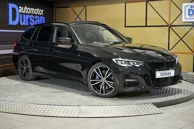 Usado BMW 320 Comfort Edition 190 CV (139 kW) 2022 Negro Familiar