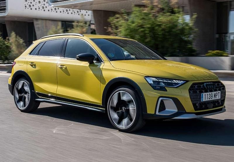 Käytetty Audi A3 150 HP (110 kW) 2024 Musta Katumaasturi