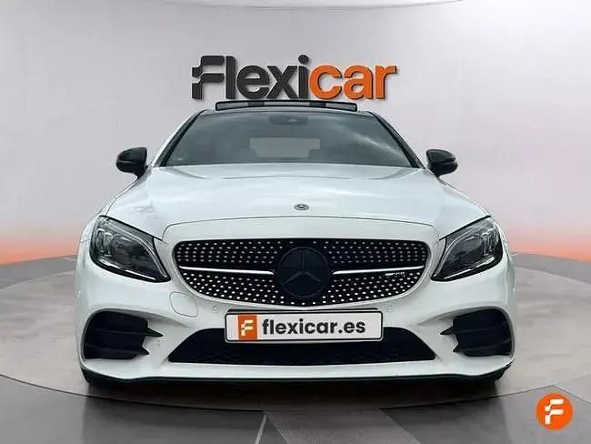 Usado Mercedes C220 194 CV (142 kW) 2019 Blanco Coupe