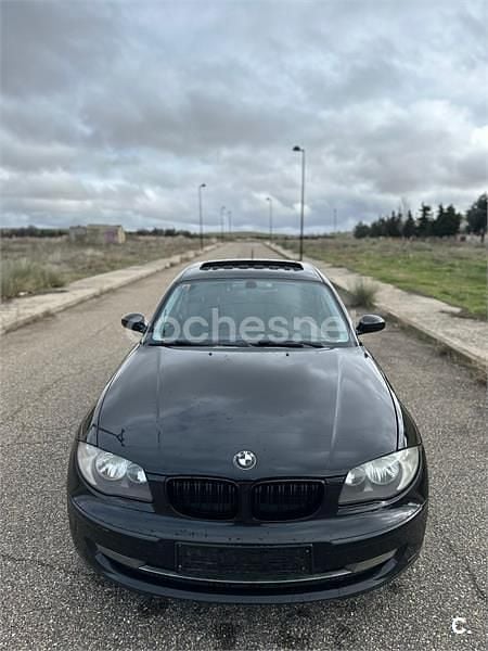 Usado BMW 120 163 CV (119 kW) 2008 Negro Utilitario