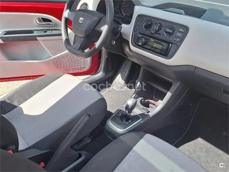Usado Seat Mii 75 CV (55 kW) 2014 Rojo Utilitario